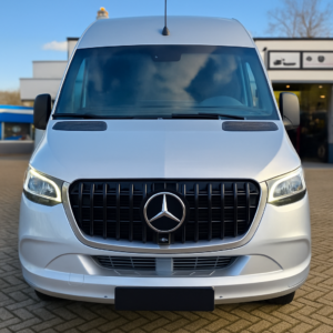 AMG sport grill glans zwart Mercedes Sprinter 2018 - 2024 W907